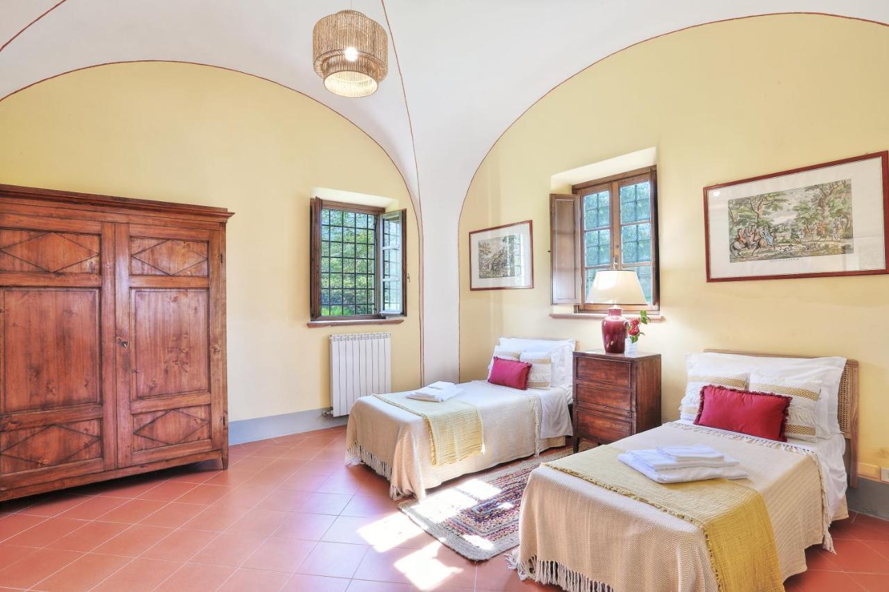 Agriturismo Villa Rosselmini Кальчи Экстерьер фото