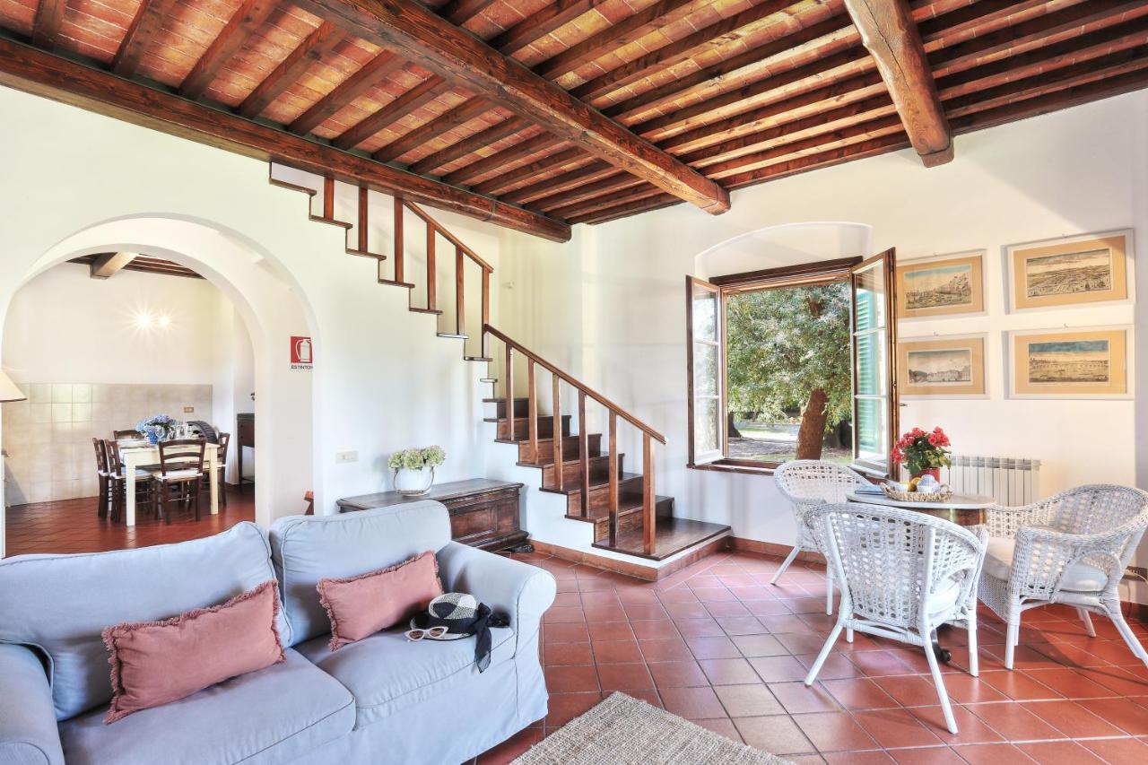 Agriturismo Villa Rosselmini Кальчи Экстерьер фото